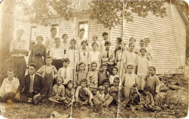 49800281_2234230089942132_797648364001820672_n