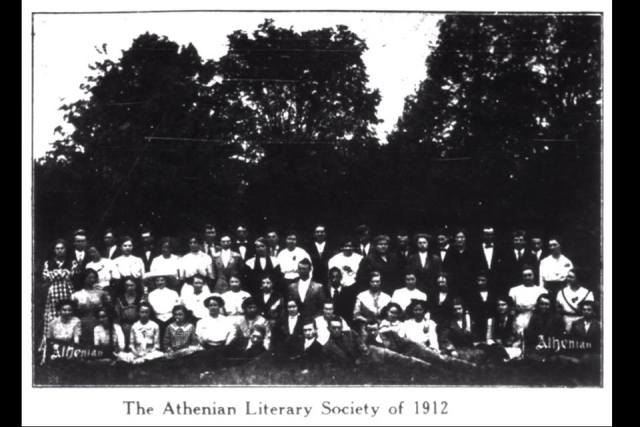 11024693_847295835360745_6316915804307921334_n